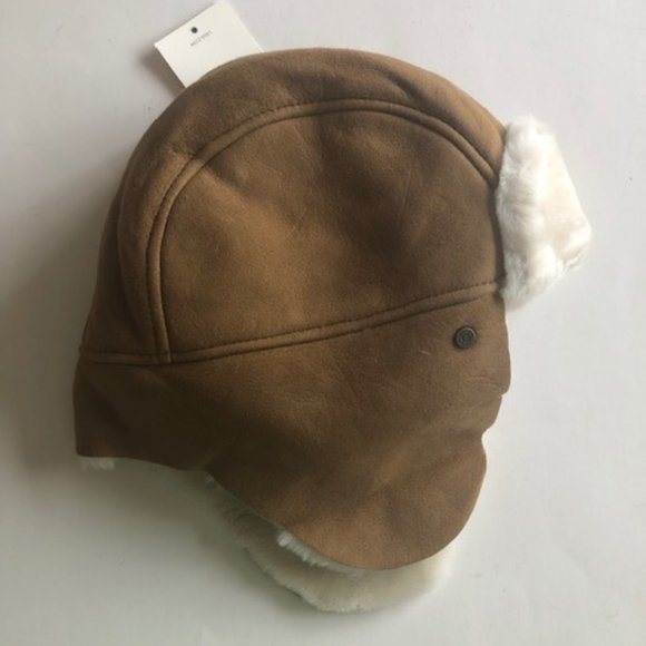 UGG KIDS LEATHER & REAL SHEARLING TRAPPER HAT. SHEEPSKIN. NWT - Picture 1 of 6